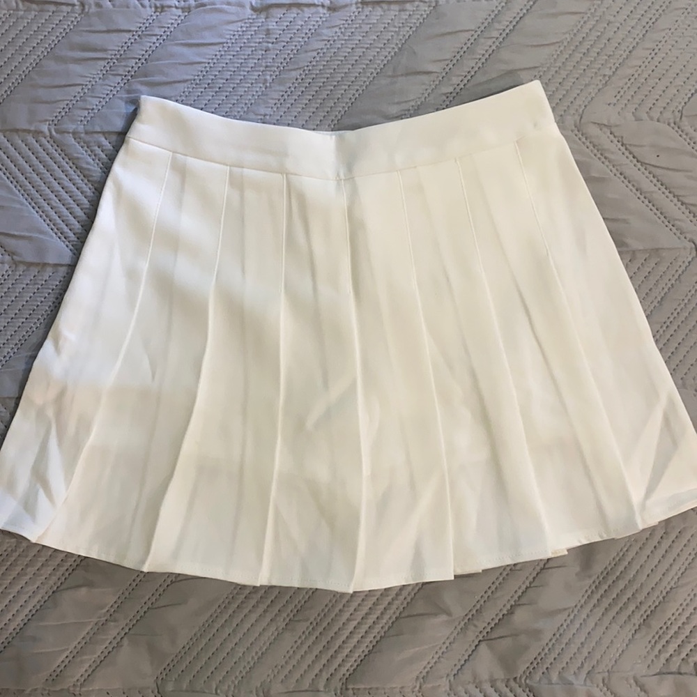 Pleated Skirt • Size 4